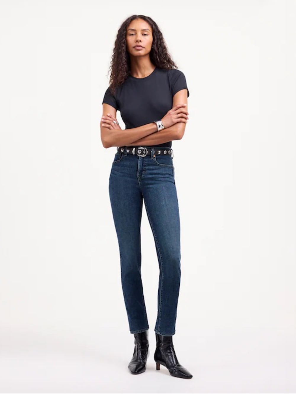 Madewell Straight-Leg Jeans in Dark Blue Denim